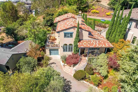 Exterior - 6833 Sherwick Dr, Berkeley, CA 94705 photo 34 of 34