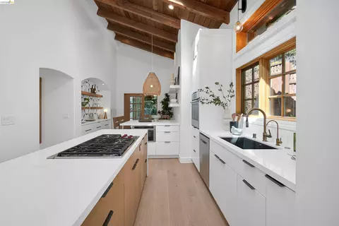 Kitchen - 6833 Sherwick Dr, Berkeley, CA 94705 photo 1 of 6