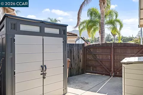 Exterior - 11 Mt Lee Pl, Clayton, CA 94517 photo 12 of 14