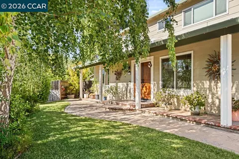 Exterior - 11 Mt Lee Pl, Clayton, CA 94517 photo 2 of 14
