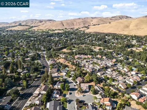 View/Area - 11 Mt Lee Pl, Clayton, CA 94517 photo 8 of 8
