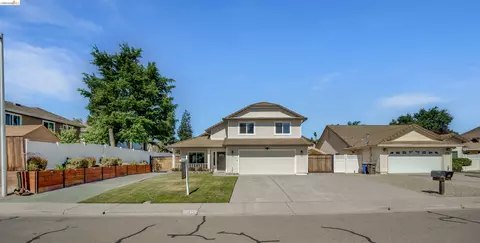 4151 Blossom Ct, Oakley, CA 94561 photo 4