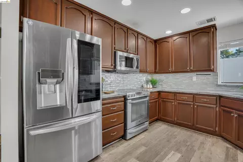 4151 Blossom Ct, Oakley, CA 94561 photo 12