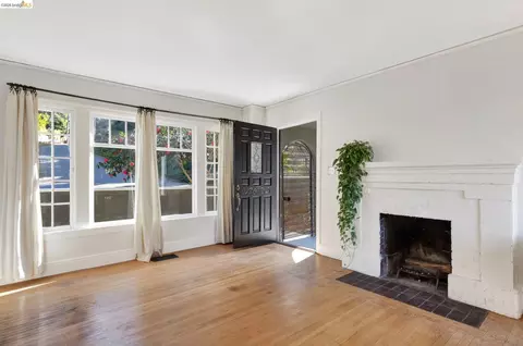 1106 Cragmont Ave, Berkeley, CA 94708 photo 3