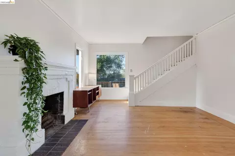 1106 Cragmont Ave, Berkeley, CA 94708 photo 4