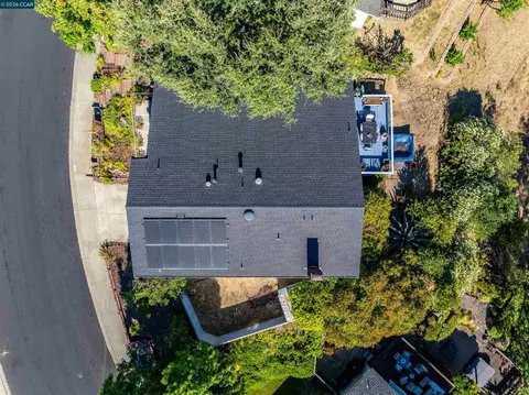 View/Area - 640 Skyline Dr, Martinez, CA 94553 photo 6 of 11