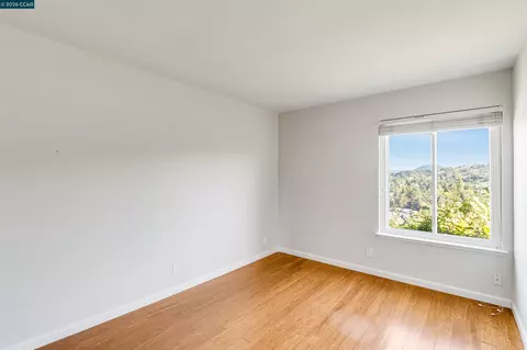 Bedroom - 640 Skyline Dr, Martinez, CA 94553 photo 3 of 13