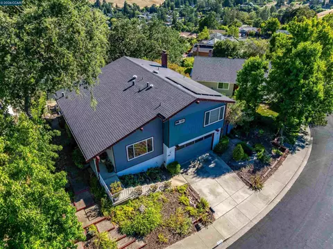View/Area - 640 Skyline Dr, Martinez, CA 94553 photo 5 of 11