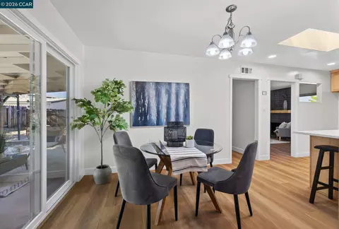 Dining - 4352 Cheltenham Ct, Concord, CA 94521 photo 3 of 3