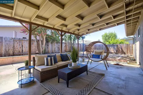 Exterior - 4352 Cheltenham Ct, Concord, CA 94521 photo 2 of 5