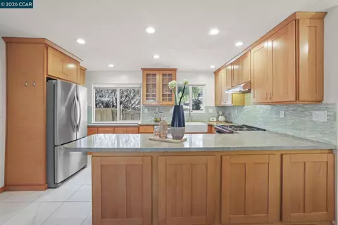 854 Shell Ave, Martinez, CA 94553 photo 14