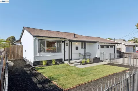 Exterior - 224 Wilshire Ave, Vallejo, CA 94591 photo 2 of 6