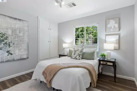 Bedroom - 5515 Alaska Dr, Concord, CA 94521 photo 1 of 1
