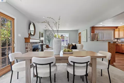 Dining - 5515 Alaska Dr, Concord, CA 94521 photo 3 of 4