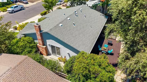 View/Area - 5515 Alaska Dr, Concord, CA 94521 photo 2 of 8