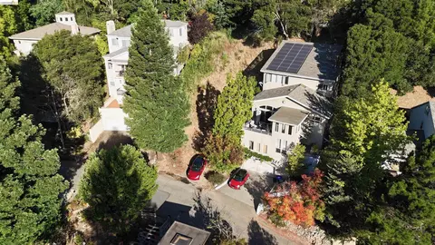 6951 Charing Cross Rd, Berkeley, CA 94705 photo 13