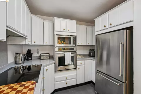 103 Marion Ave, Sausalito, CA 94965 photo 7