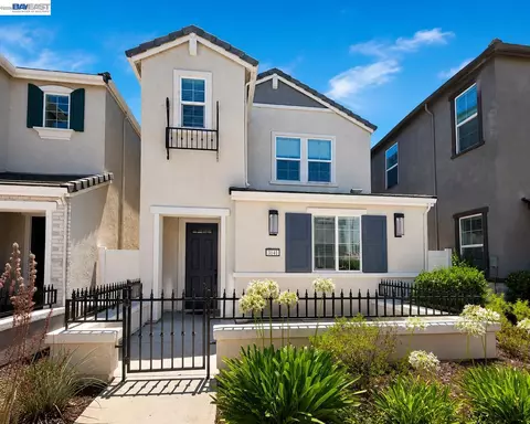 3141 Bluebird Ct, West Sacramento, CA 95691