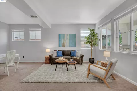 Living - 757 Dody Dr, Manteca, CA 95337 photo 1 of 1