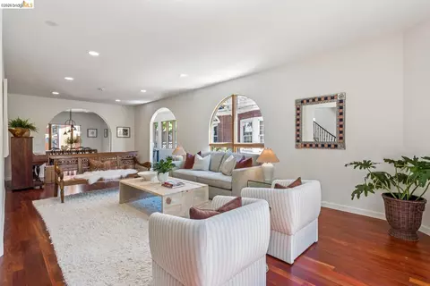Living - 2431 Mckinley Ave, Berkeley, CA 94703 photo 1 of 4