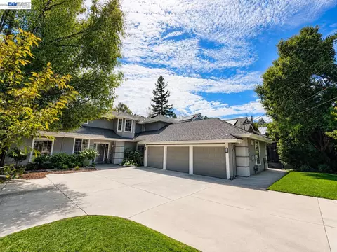 934 Wilmington Way, Emerald Hills, CA 94062