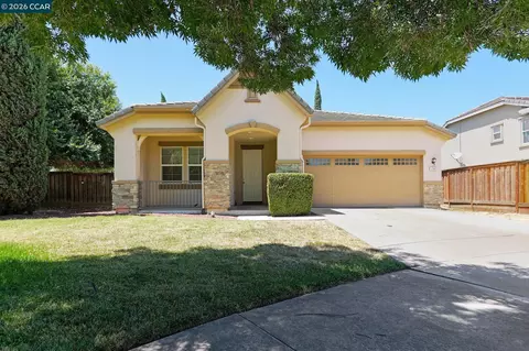 17667 Red Barley Ct, Lathrop, CA 95330 photo 2