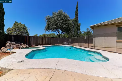 17667 Red Barley Ct, Lathrop, CA 95330 photo 11