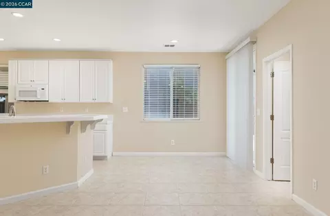 17667 Red Barley Ct, Lathrop, CA 95330 photo 6