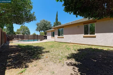 17667 Red Barley Ct, Lathrop, CA 95330 photo 23