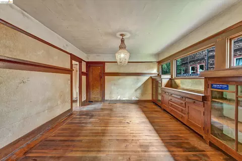 Other - 2219 Derby St, Berkeley, CA 94705 photo 2 of 8