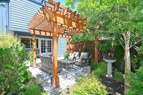 1290 Honey Trl, Walnut Creek, CA 94597