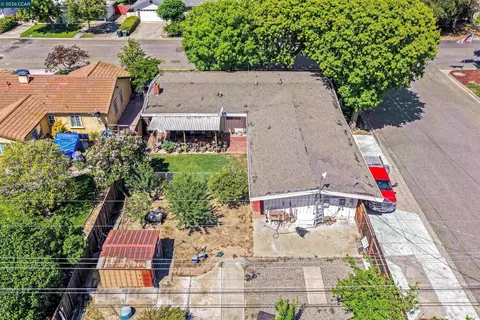 View/Area - 700 Real Ave, Newman, CA 95360 photo 4 of 5