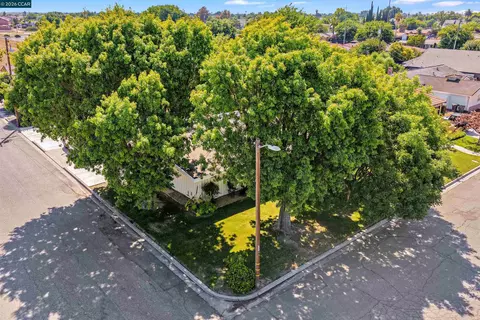 View/Area - 700 Real Ave, Newman, CA 95360 photo 1 of 5