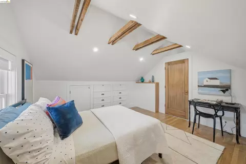 Bedroom - 2635 Mathews St, Berkeley, CA 94702 photo 13 of 18