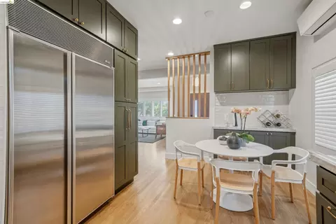 Kitchen - 2635 Mathews St, Berkeley, CA 94702 photo 17 of 17
