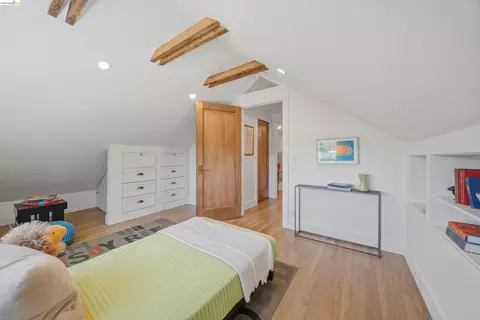 Bedroom - 2635 Mathews St, Berkeley, CA 94702 photo 18 of 18