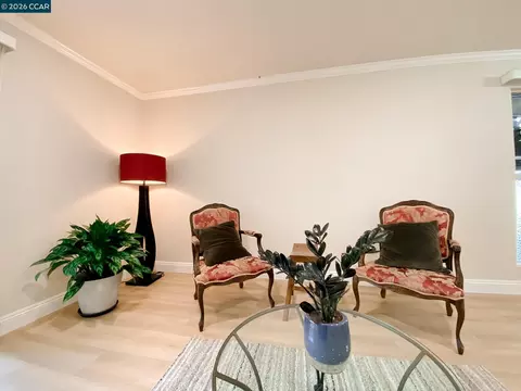 Living - 5457 Roundtree Pl #J, Concord, CA 94521 photo 2 of 10