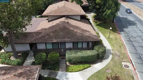 Other - 5457 Roundtree Pl #J, Concord, CA 94521 photo 5 of 6