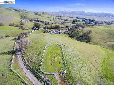 3329 Little Valley Rd, Sunol, CA 94586 photo 5
