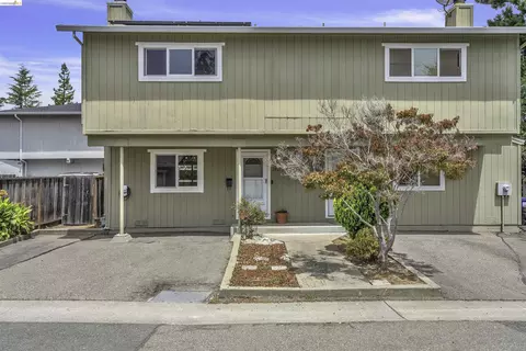 20278 Forest Ave #4, Castro Valley, CA 94546