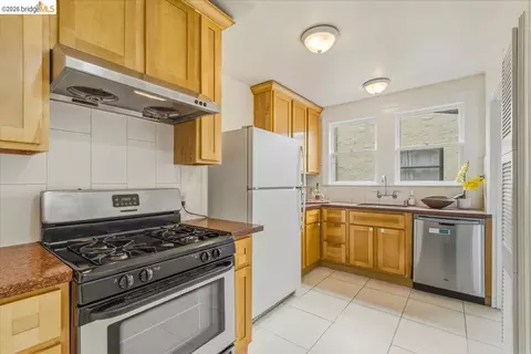 Kitchen - 2403 Cedar St, Berkeley, CA 94708 photo 1 of 4