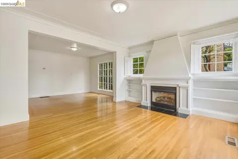 Living - 2403 Cedar St, Berkeley, CA 94708 photo 3 of 6