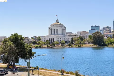 1410 Lakeshore Ave #6, Oakland, CA 94606
