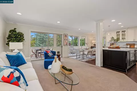 1108 Fairlawn Ct #8, Walnut Creek, CA 94595