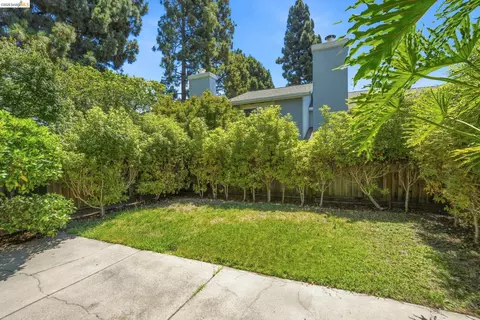 Exterior - 2231 Heathrow Pl, San Leandro, CA 94577 photo 5 of 8