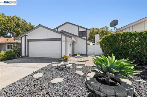 2203 Glenmount Dr, Pittsburg, CA 94565
