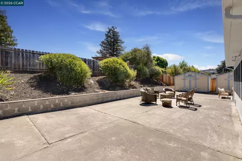 Exterior - 115 Olive Ct, Hercules, CA 94547 photo 8 of 10