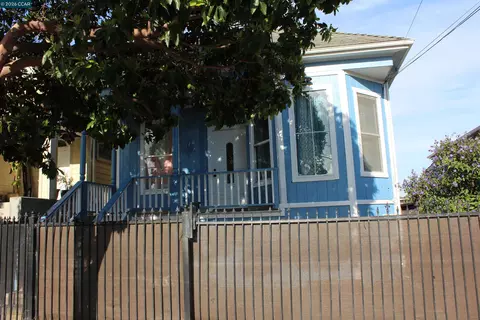 Exterior - 540 3rd St, Richmond, CA 94801 photo 2 of 14