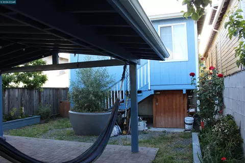 Exterior - 540 3rd St, Richmond, CA 94801 photo 8 of 14
