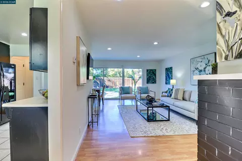Entry Way - 1792 Sharon Dr, Concord, CA 94519 photo 1 of 5